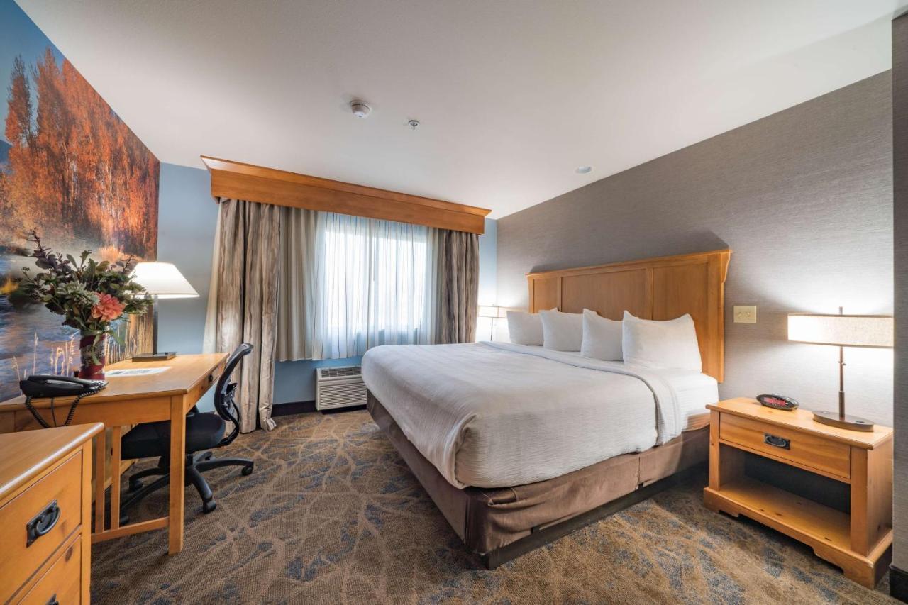 Best Western Plus Grantree Inn Боузман Екстериор снимка