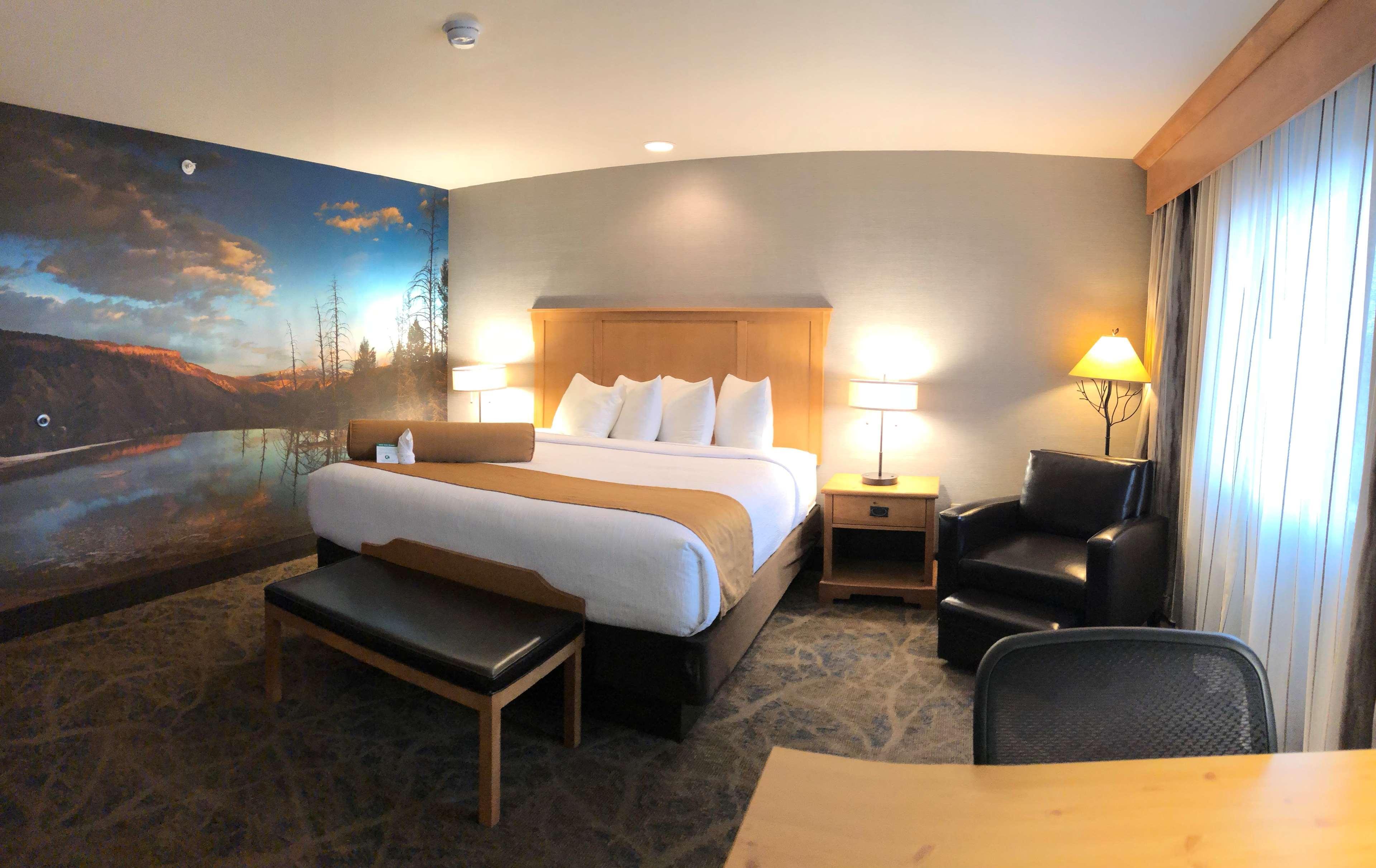 Best Western Plus Grantree Inn Боузман Екстериор снимка