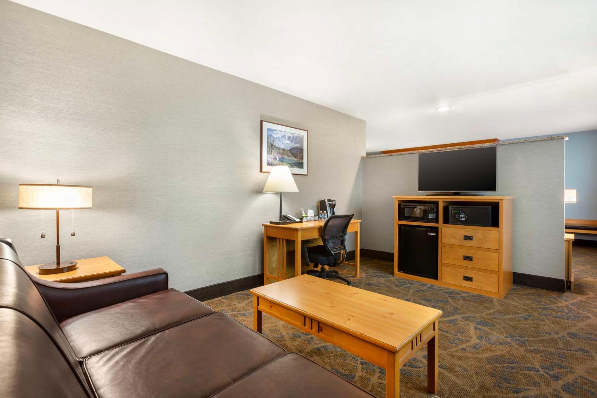 Best Western Plus Grantree Inn Боузман Екстериор снимка